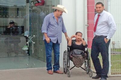 Vinculan a Layín a proceso por tres delitos