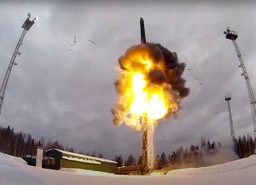 Putin preside ejercicios de fuerzas nucleares en medio de la tensión con Ucrania