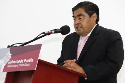 Sancionaremos mal uso de los recursos públicos en Puebla: Barbosa