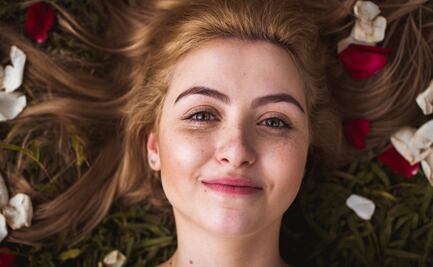 Cómo usar el aloe vera para quitar manchas en la piel