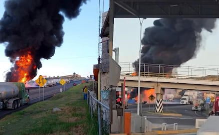 VIDEO Explota pipa en autopista México-Tuxpan a la altura de Tulancingo, Hidalgo; no se reportan lesionados