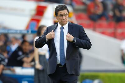 Tena se ofreció para dirigir a la selección de Costa Rica