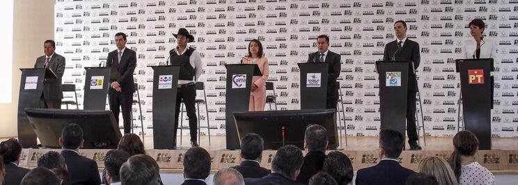 Candidatos a gobernador realizan debate en Zacatecas