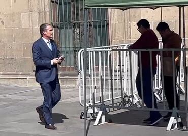 Bernardo Gómez llega a Palacio Nacional; mantiene reunión con Sheinbaum tras asistir a investidura de Trump