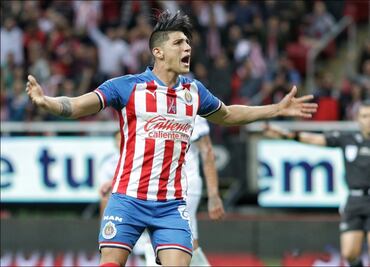 Peláez regañará a Pulido por amagar con irse de Chivas