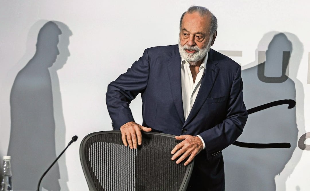 Carlos Slim opina que en el país hay petróleo por todos lados. Foto: Archivo EL UNIVERSAL