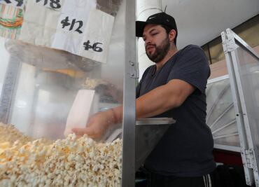 Siete décadas elaborando palomitas de maíz; la historia de la familia Fernández