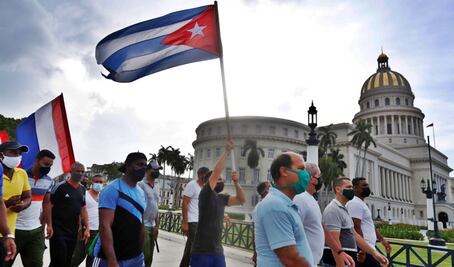 Enviará México a Cuba 800 mil jeringas para hacer frente a la pandemia