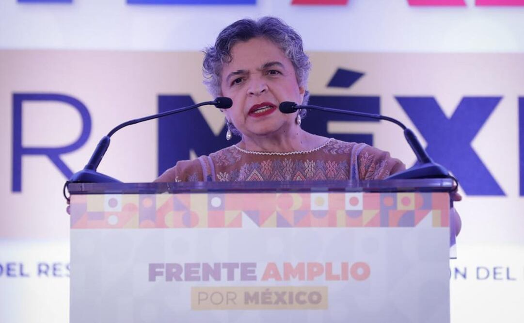 Aspirante a la presidencia, Beatriz Paredes debate en el Poliforum de León Guanajuato por la candidatura del Frente Amplio por México. Foto: Diego Simón Sánchez/ EL UNIVERSAL