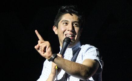 Standuperos deberíamos aprender de youtubers: Daniel Sosa