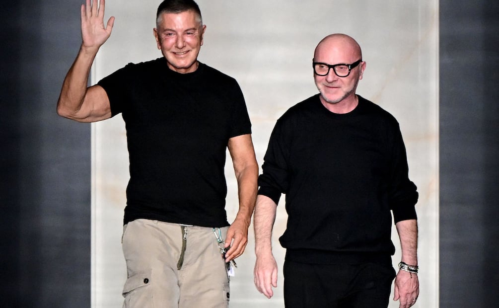Reestructura en Dolce & Gabbana: cambio directivo sin tocar su ADN creativo. Foto: AP