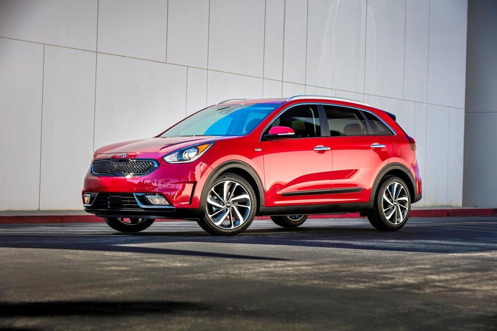 Lo que debes saber de un auto híbrido