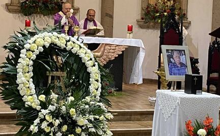 Entre cantos y lágrimas, despiden a Marcos Segundo, víctima del incendio en Waldo’s Hermosillo