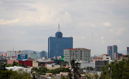Pronostican día caluroso y noche fría en la CDMX