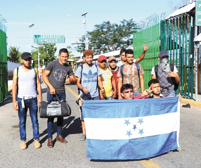 Dos nuevas caravanas de migrantes salieron en esta semana en busca de llegar a Estados Unidos. Foto: MA. DE JESÚS PETERS. ELUNIVERSAL