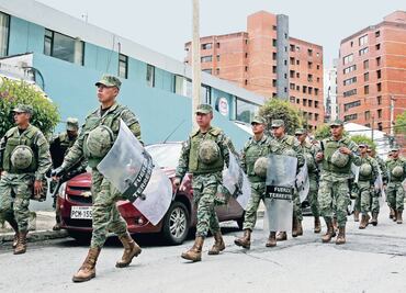 Ecuatorianos definen hoy a su presidente
