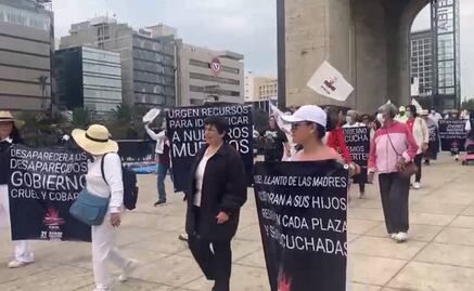 VIDEO: Marchan alrededor de cien personas contra la inseguridad en la CDMX