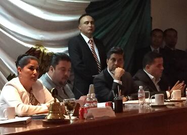 Comparece tesorero de Naucalpan ante Cabildo