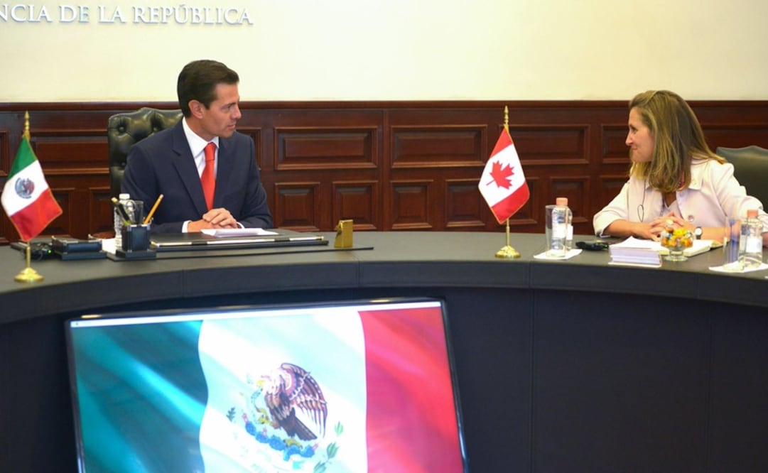 Enrique Peña Nieto, presidente de México y la Ministra de Asuntos Exteriores de Canadá, Chrystia Freeland. Foto: Presidencia de la República