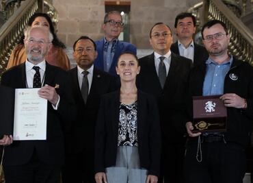 “No se le pueden entregar a un terrorista”: diputado migrante critica entrega de llaves de la CDMX a Julian Assange