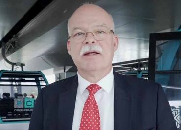 VIDEO: Embajador de Alemania en México recorre la CDMX; usa desde Cablebús Chapultepec hasta mototaxi