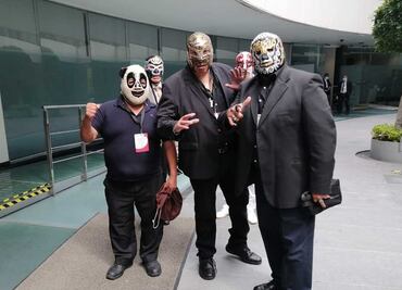 Luchadores enmascarados piden contar con seguridad social; urgen al Senado a legislar