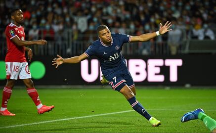 Real Madrid ofrece al PSG 160 mde por Mbappé