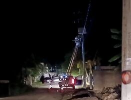 Habitantes de El Cuyo, Yucatán, liberaron a trabajadores de CFE que mantenían retenidos por apagones constantes