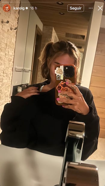 Este es el nuevo look de Karol G. Foto: Instagram @karolg