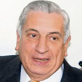 Despiden con protestas a gobernador de Tabasco 