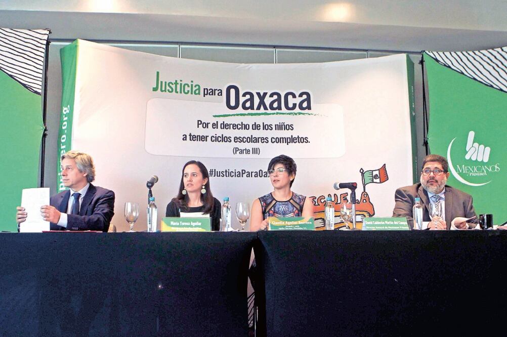 Integrantes de la organización Mexicanos Primero explicaron que con el fin de que avance la reforma educativa se requiere terminar con la “omisión” de las autoridades estatales y federales en el ámbito educativo (FERNANDO RAMÍREZ. EL UNIVERSAL)