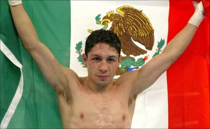 Falleció el boxeador mexicano Israel 'Magnífico' Vázquez; tenía 46 años de edad