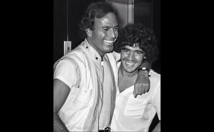 "Te amaba mucho Diego": Así se despidió Julio Iglesias de Maradona