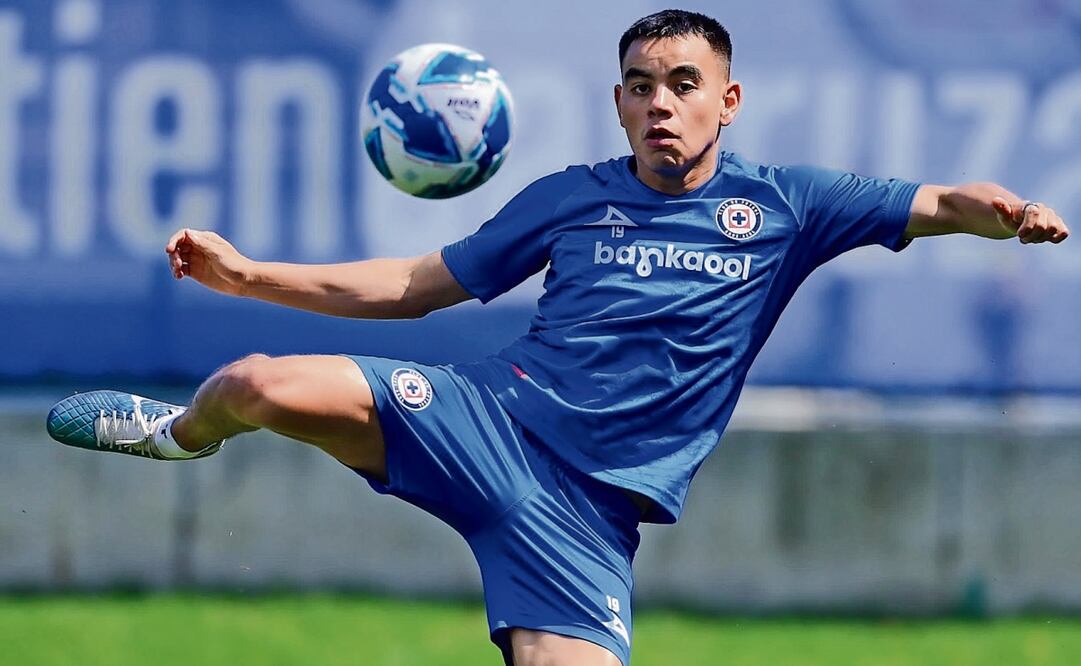 La Máquina busca complicarle la situación a los norteños. Foto: Club Cruz Azul