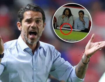 ¿Necaxa le pone su nombre a sus cosas para que Gago no se las robe cuando lo corran?