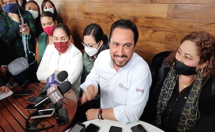 Diputados morenistas buscan expulsión de Monreal