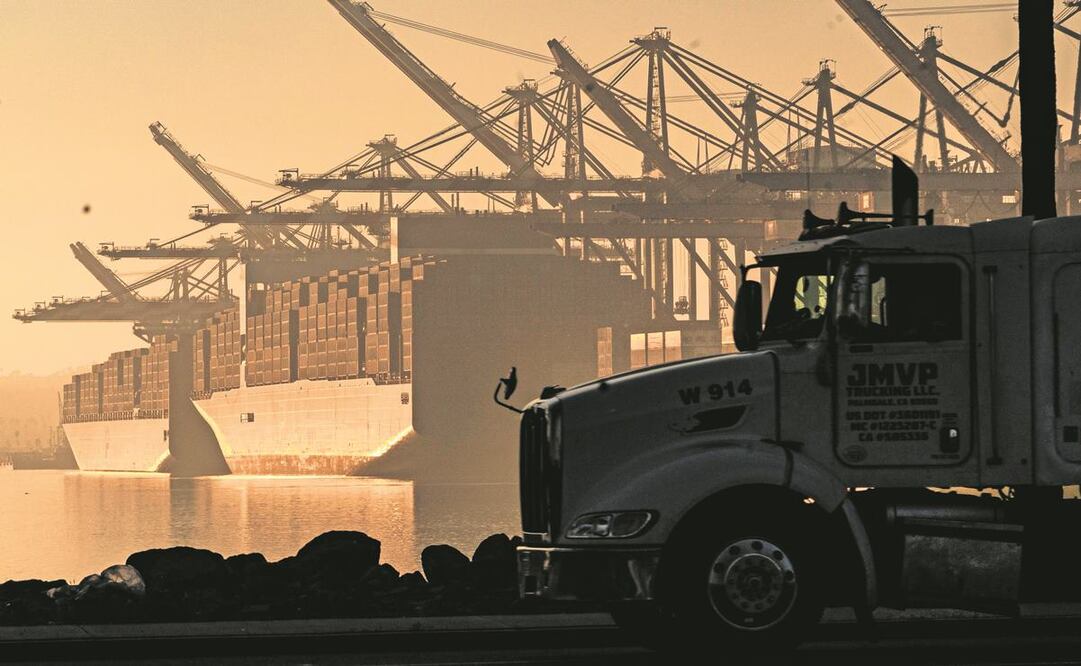 La titular dela Secretaría de Gobernación dijo que “se facilitarán las condiciones logísticas para el traslado de mercancías lo que reducirá tiempos y costos a la industria”. Foto: AP/Archivo