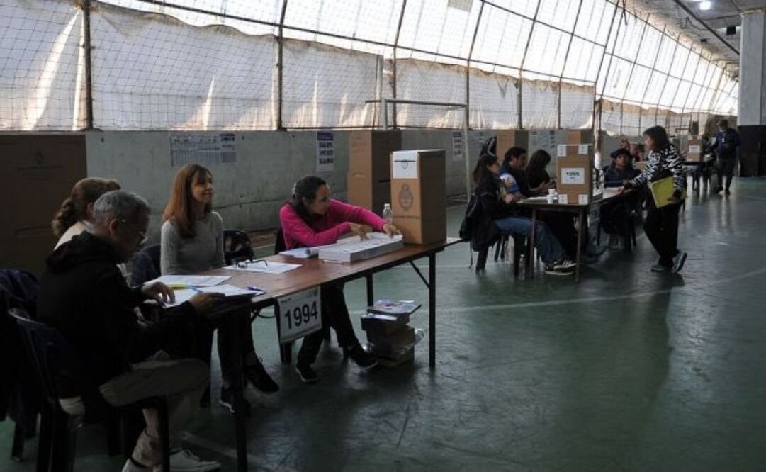 Cierran las casillas electorales en Argentina. (26/10/25) Foto: X @Humanismo4T