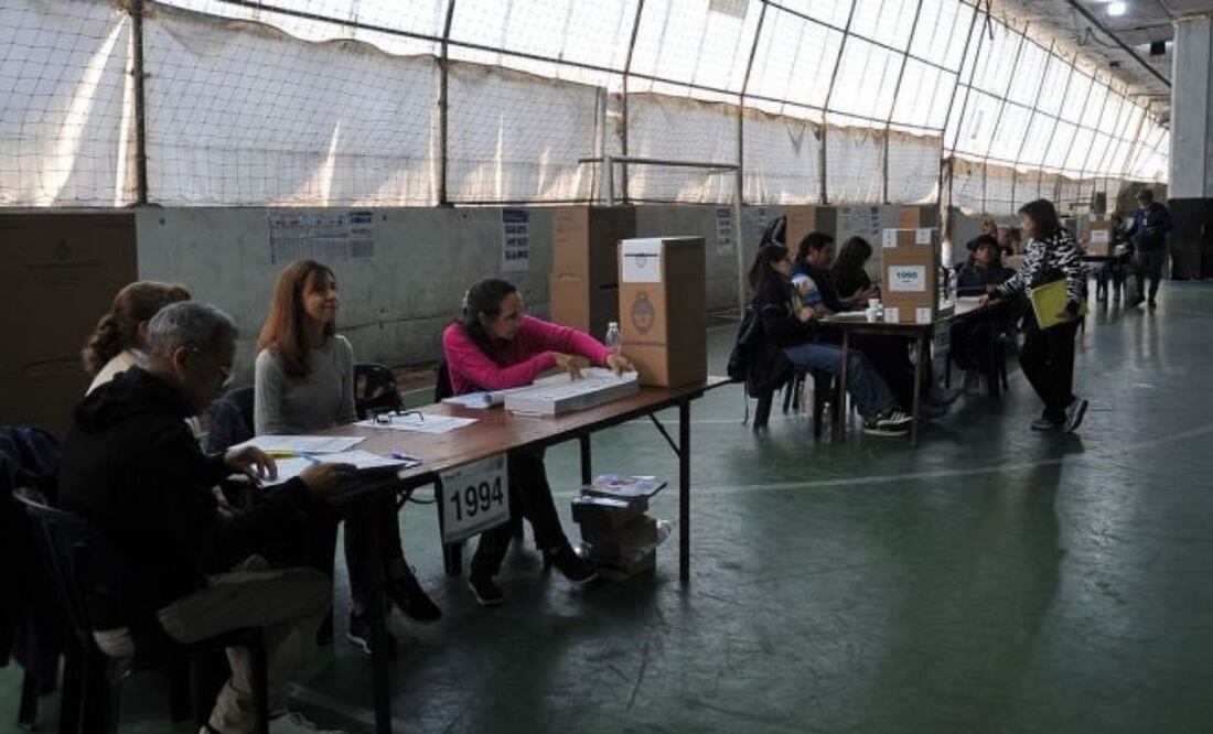 Cierran las casillas electorales en Argentina. (26/10/25) Foto: X @Humanismo4T