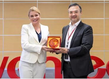 Maru Campos logra que jóvenes chihuahuenses se capaciten en Taiwán; estarán 120 días en ese país