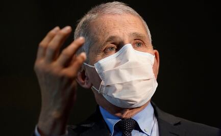 Anthony Fauci, líder de la lucha antiCovid en EU, afirma que la pandemia está fuera de control