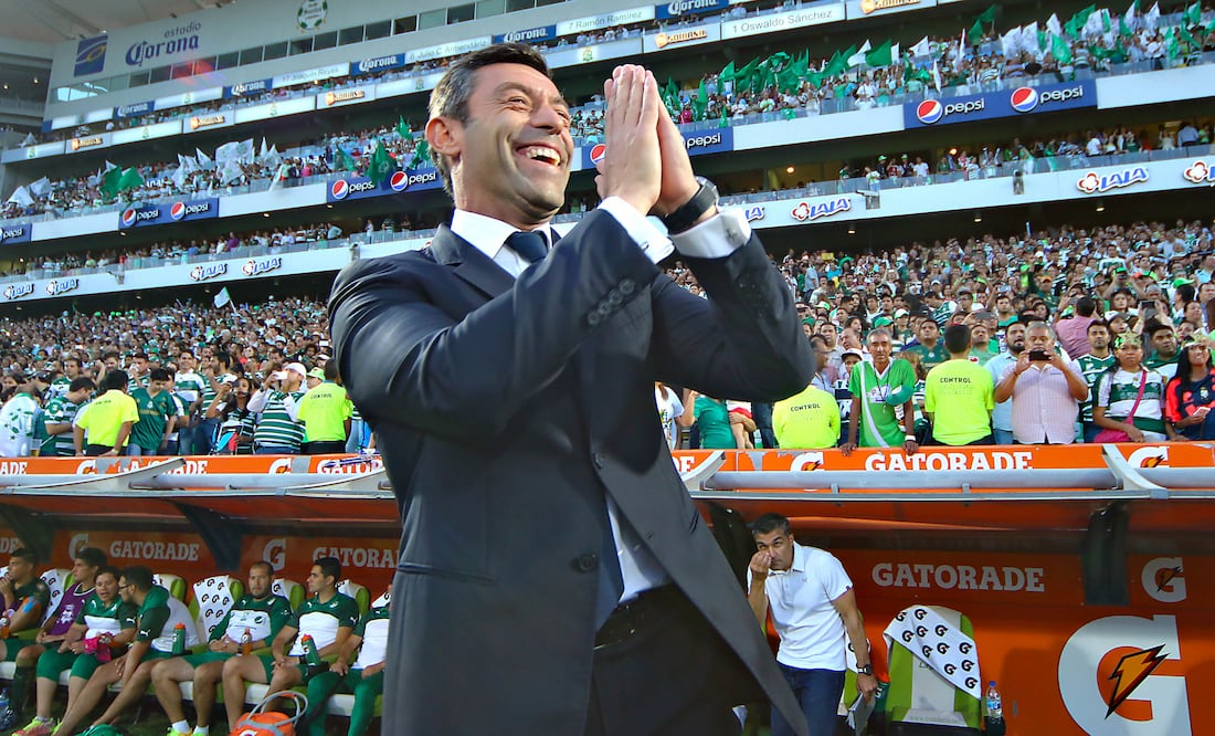 Imago7. Caixinha en un partido con Santos Laguna.