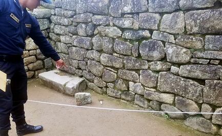 Policía peruana deportará a 6 turistas por dañar templo inca de Machu Picchu