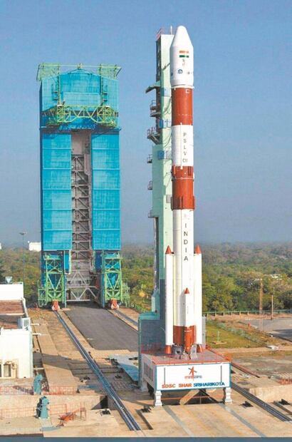 Envían al espacio nano satélite de estudiantes