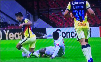 La impactante lesión de Antonio López en el América vs Olimpia