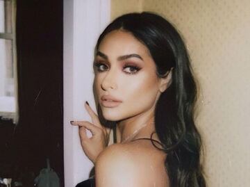 Renata Notni: 3 bikinis coquetos con los que la actriz destaca su figura