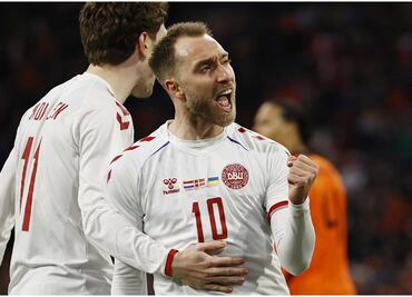 Video: Eriksen anota golazo en su regreso a la Selección de Dinamarca