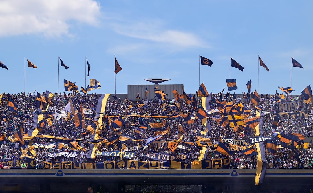 Afición de Pumas en el Estadio Olímpico Universitario - Foto: Imago7