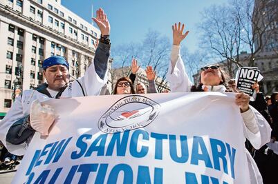 Seis estados de EU desafían el nuevo decreto migratorio