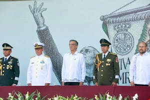 Más de 3 mil participan en desfile cívico-militar en Ciudad Victoria, Tamaulipas  